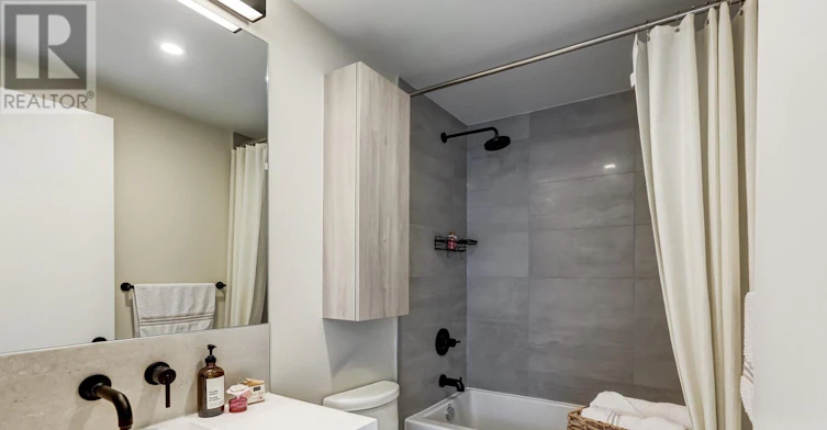 1502-108 Peter Street, Toronto, ON, M5V 0W2 - 17