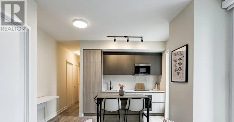 1502-108 Peter Street, Toronto, ON, M5V 0W2 - 3