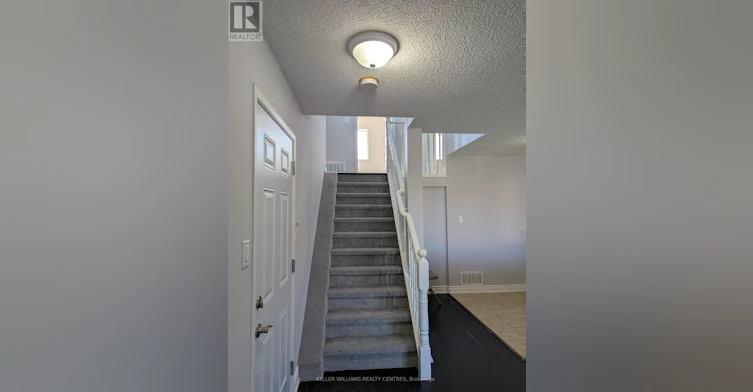 UPPER-152 Madelaine Drive, Barrie, ON, L4N 0N1 - 2