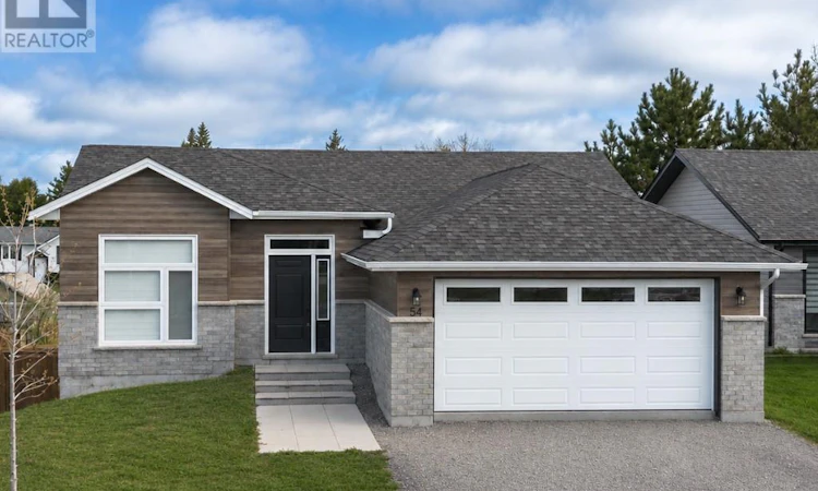 54 Meadowgreen Drive