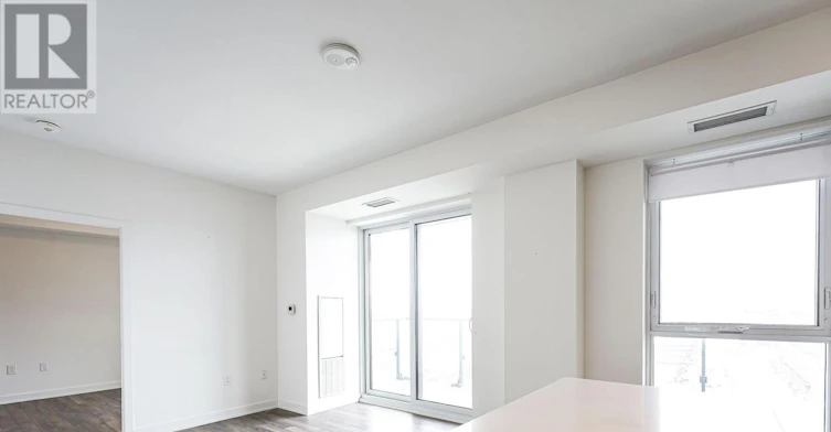 929-100 Eagle Rock Way, Vaughan, ON, L6A 5B9 - 13