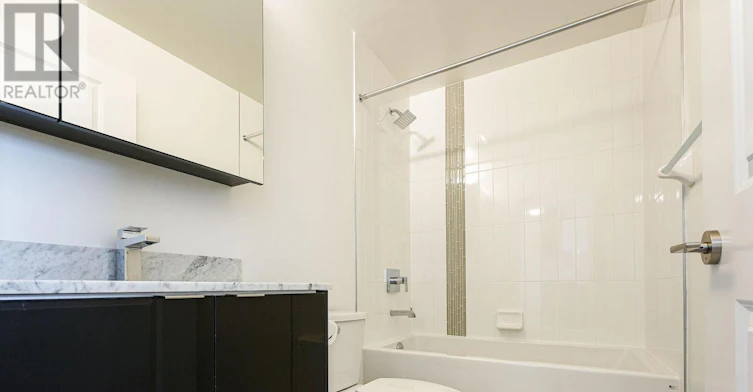 929-100 Eagle Rock Way, Vaughan, ON, L6A 5B9 - 9