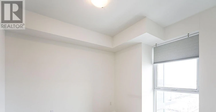 929-100 Eagle Rock Way, Vaughan, ON, L6A 5B9 - 14