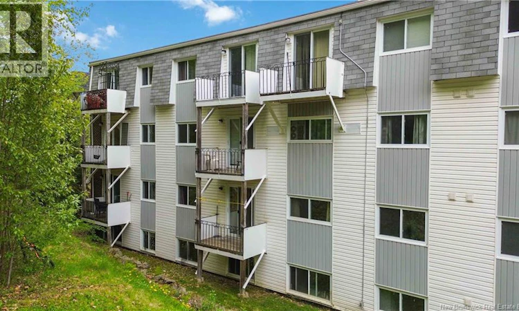 17-228 Dunns Crossing Street