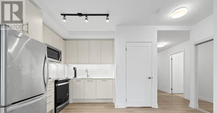PH1-286 Main Street, Toronto, ON, M4C 4X4 - 6