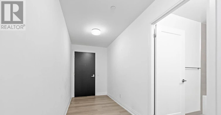 PH1-286 Main Street, Toronto, ON, M4C 4X4 - 2