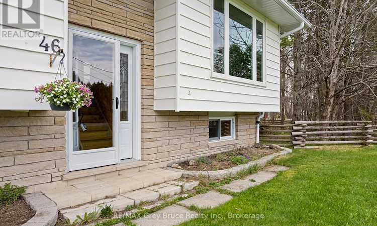 46 Maple Golf Crescent