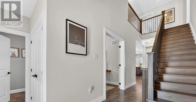 205 Yellow Birch Crescent, Blue Mountains, ON, L9Y 0Z3 - 4