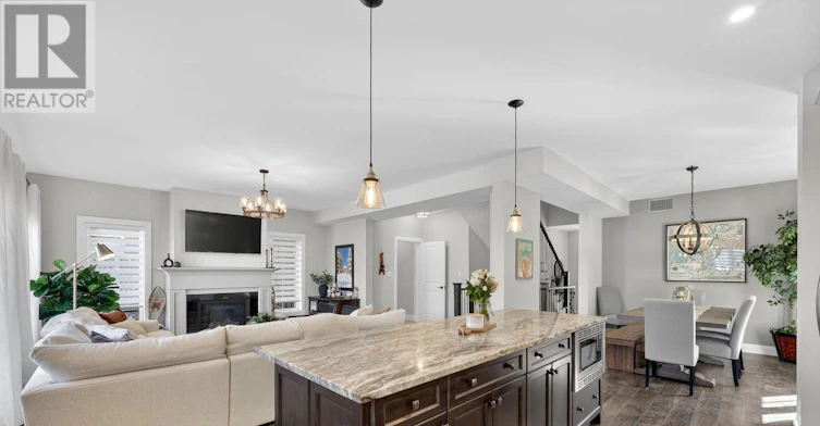 205 Yellow Birch Crescent, Blue Mountains, ON, L9Y 0Z3 - 12
