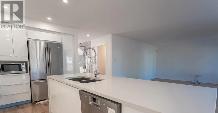 28 Chartwell Avenue, Ottawa, ON, K2G 6L6 - 20
