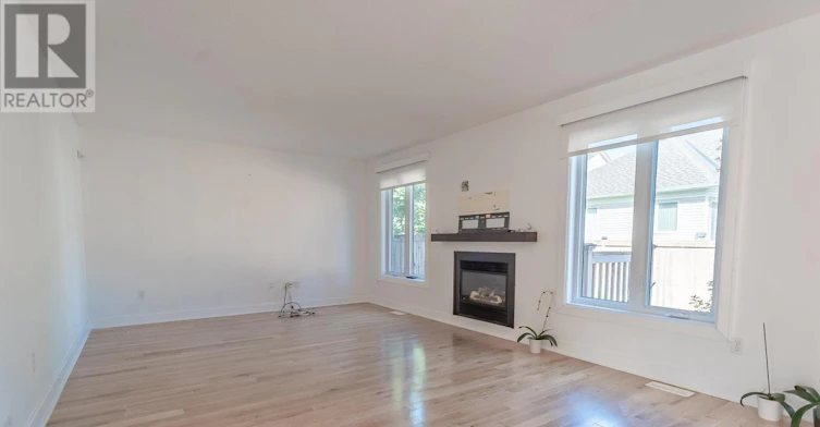 28 Chartwell Avenue, Ottawa, ON, K2G 6L6 - 24