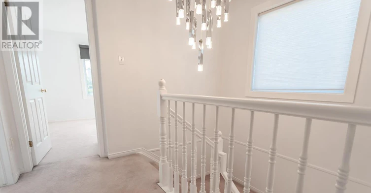 28 Chartwell Avenue, Ottawa, ON, K2G 6L6 - 35