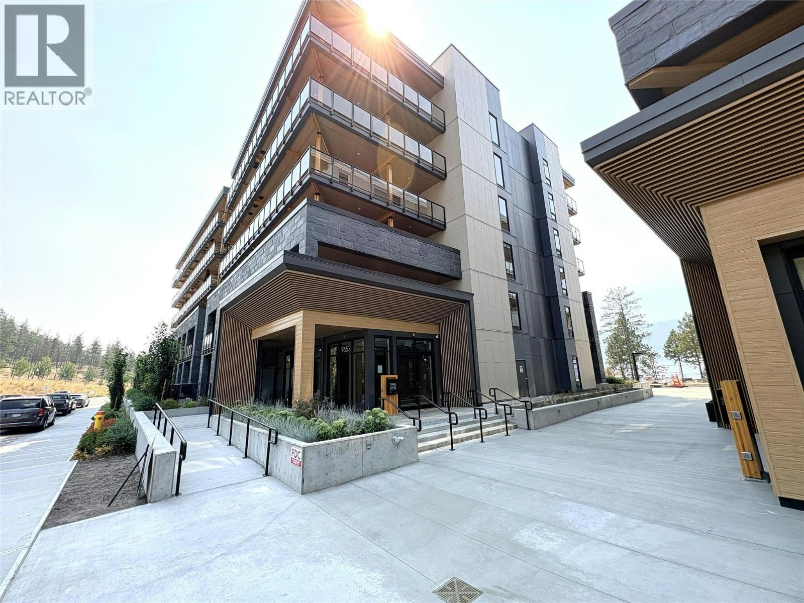 202-9652 Benchland Drive, Lake Country, BC, V4V 0C5 - 30