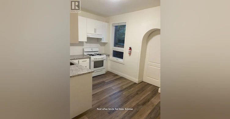 MAIN-6 Rusholme Park Crescent, Toronto, ON, M6J 2C9 - 4