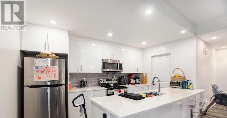 E-390 Rolling Meadow Crescent, Ottawa, ON, K1W 0B1 - 7