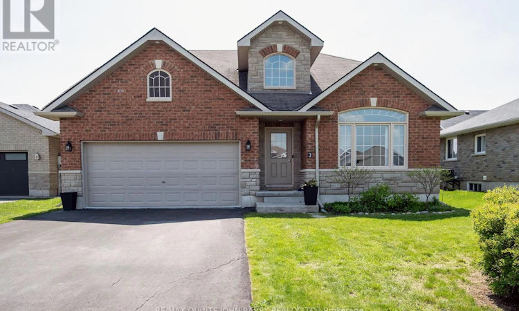 3 Spencer Court