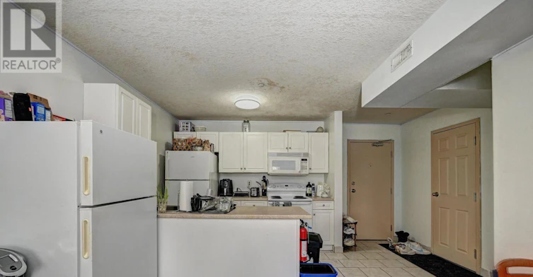 12-81 Columbia Street W, Waterloo, ON, N2L 3K7 - 9
