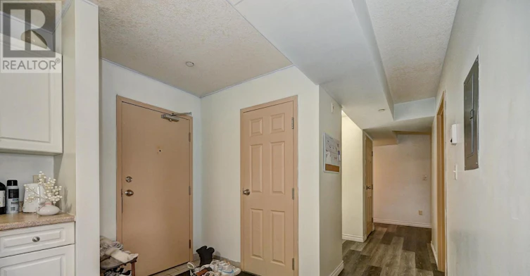12-81 Columbia Street W, Waterloo, ON, N2L 3K7 - 4