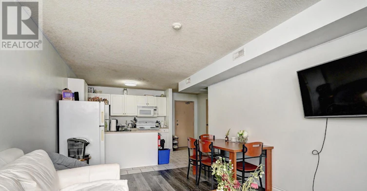 12-81 Columbia Street W, Waterloo, ON, N2L 3K7 - 7
