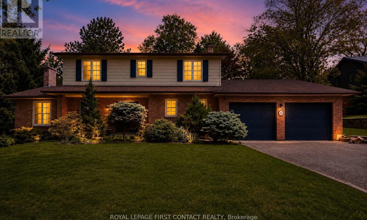 11 Forestwood Lane