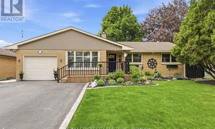 70 Brentwood Crescent