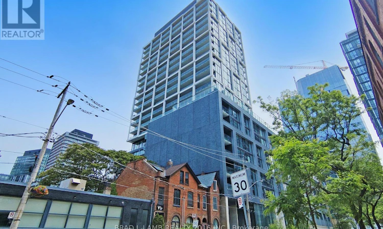 305-55 Ontario Street