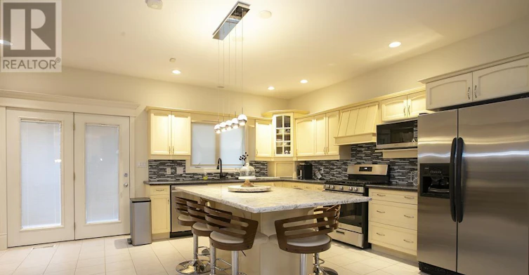 4 Parkdale Drive, Sault Ste. Marie, ON, P6A 5P8 - 19