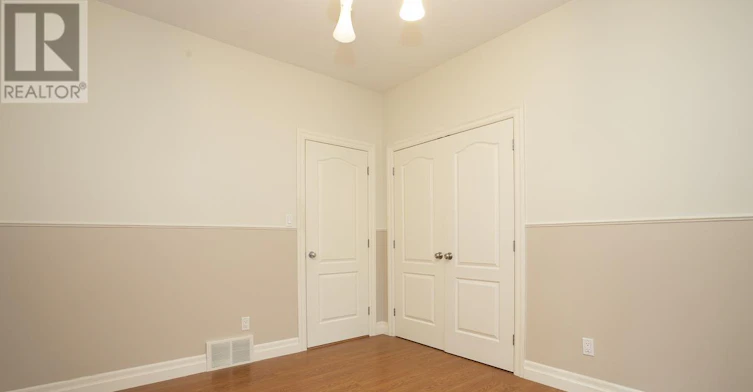 4 Parkdale Drive, Sault Ste. Marie, ON, P6A 5P8 - 28