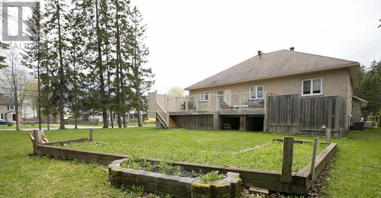 4 Parkdale Drive, Sault Ste. Marie, ON, P6A 5P8 - 11