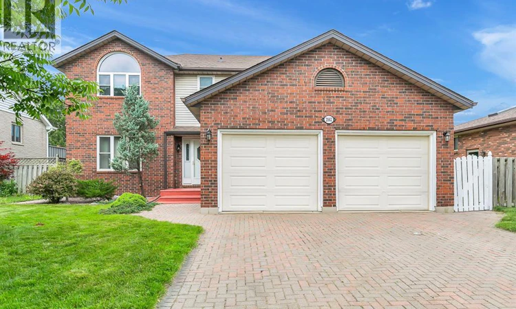 2862 Mangin Crescent