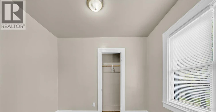 A UPPER-669 Park Street West, Windsor, ON, N9A 5V7 - 4