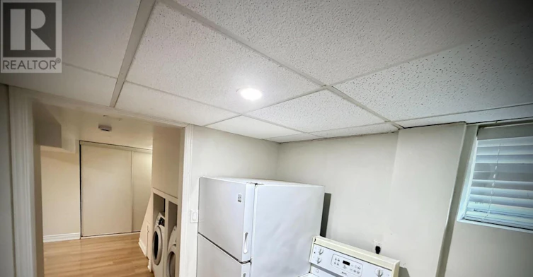 12 Roselm Road, Toronto, ON, M1R 3Y6 - 17