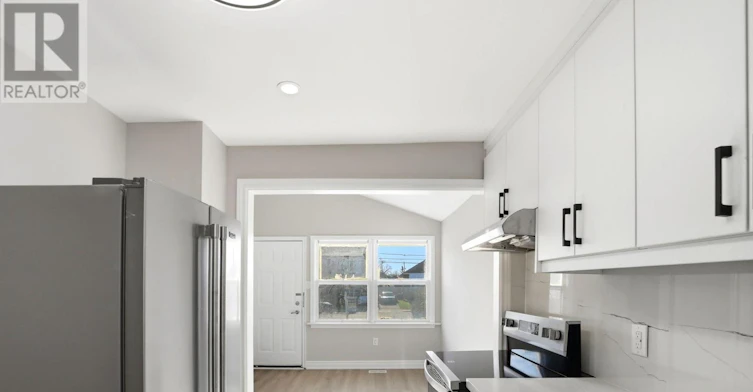 86 Adair Avenue S, Hamilton, ON, L8K 3S5 - 12