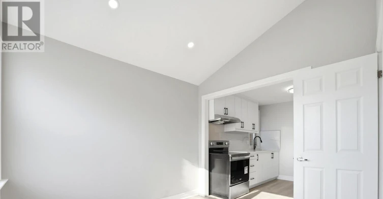 86 Adair Avenue S, Hamilton, ON, L8K 3S5 - 7