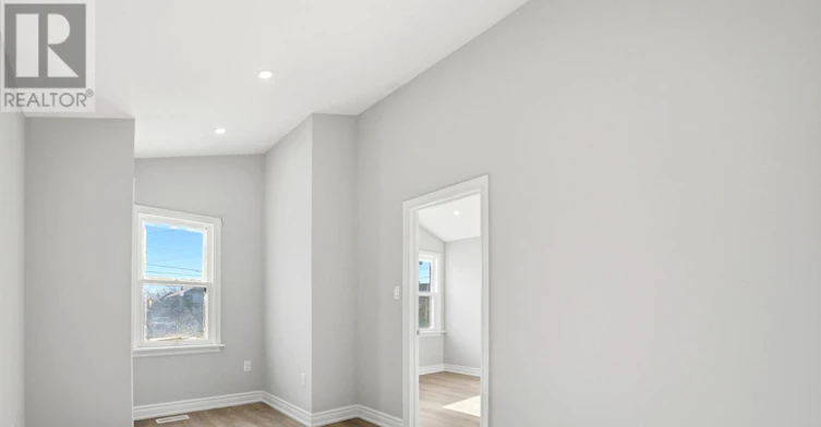 86 Adair Avenue S, Hamilton, ON, L8K 3S5 - 15