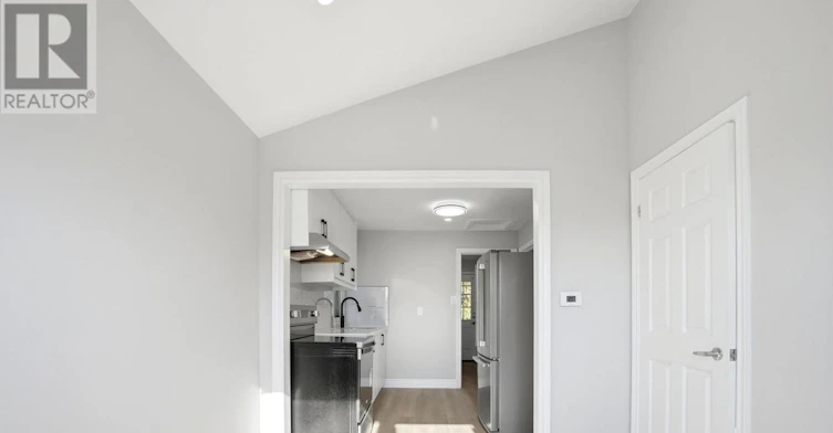86 Adair Avenue S, Hamilton, ON, L8K 3S5 - 9