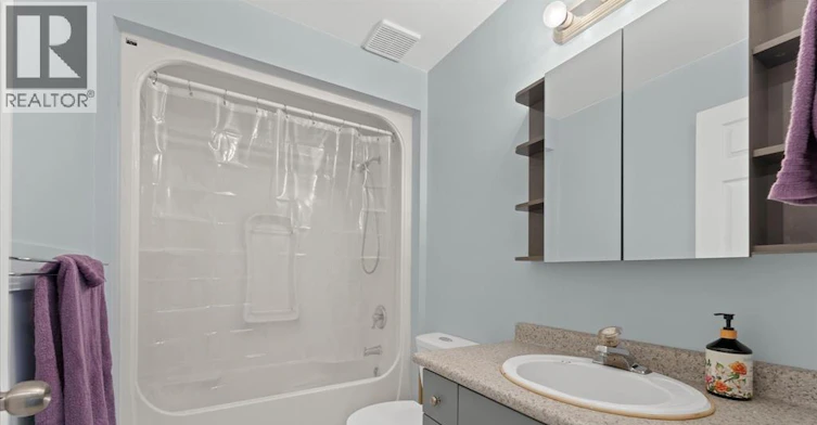 551 Railway, Lakeshore, ON, N0R 1A0 - 17