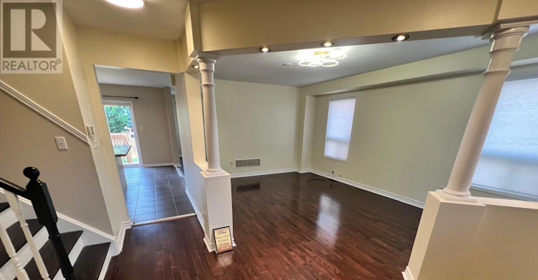 426 Orange Walk Crescent, Mississauga, ON, L5R 0A8 - 5