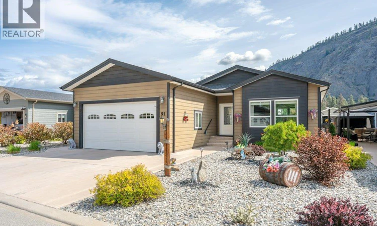91-8300 Gallagher Lake Frontage Road
