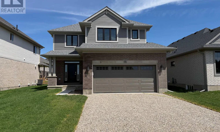 4 Keba Crescent