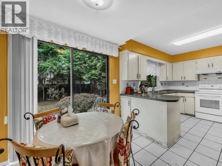 4200 Coventry Drive, Richmond, BC, V7C 4R2 - 6