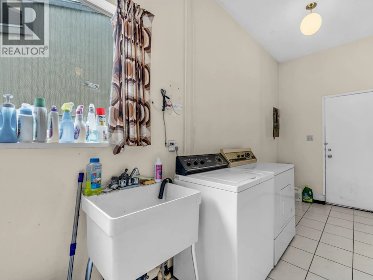 4200 Coventry Drive, Richmond, BC, V7C 4R2 - 14