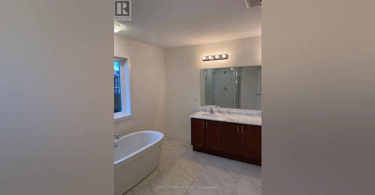 335 Reg Harrison Trail, Newmarket, ON, L3X 0M2 - 20