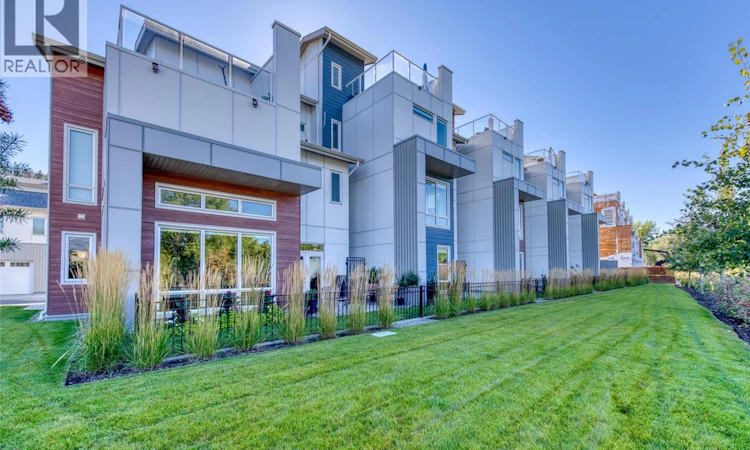 7-3719 Woodsdale Road