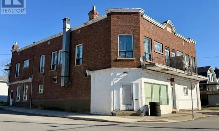 142 College Street