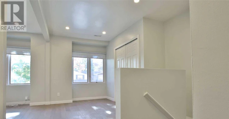 UPPER-366 Balliol Street, Toronto, ON, M4S 1E2 - 4