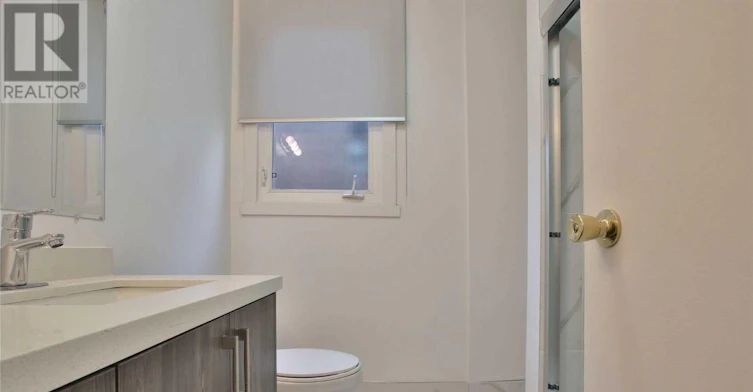UPPER-366 Balliol Street, Toronto, ON, M4S 1E2 - 13
