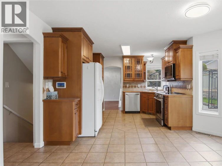 1860 Tremerton Drive, Kamloops, BC, V2E 2P5 - 16