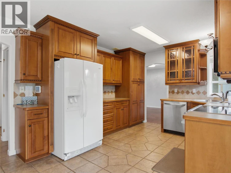 1860 Tremerton Drive, Kamloops, BC, V2E 2P5 - 18