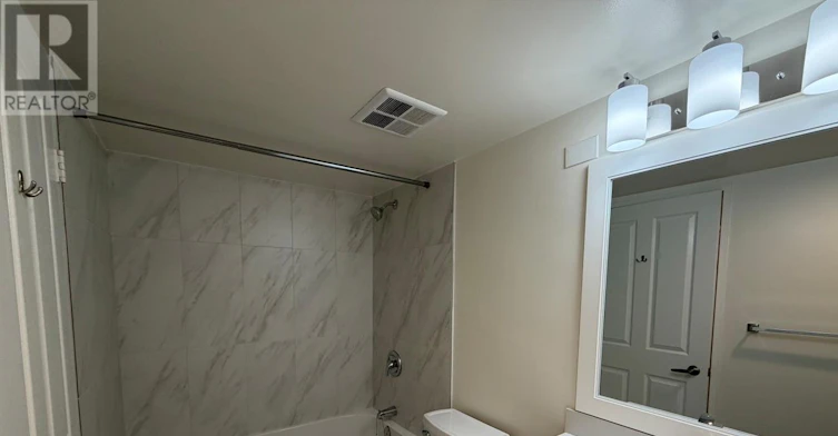 207-942 Yonge Street, Toronto, ON, M4W 3S8 - 8